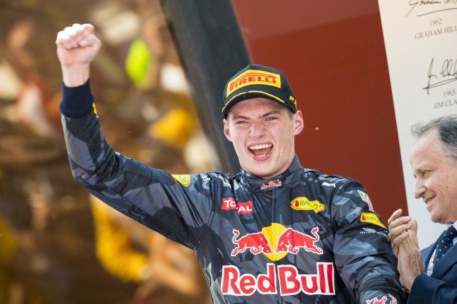 Verstappen becomes youngest to win an F1 race at 18 years; Hamilton, Rosberg crash out after Lap 1