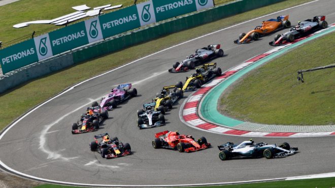 Aero changes to promote overtaking approved for 2019 Formula 1 season