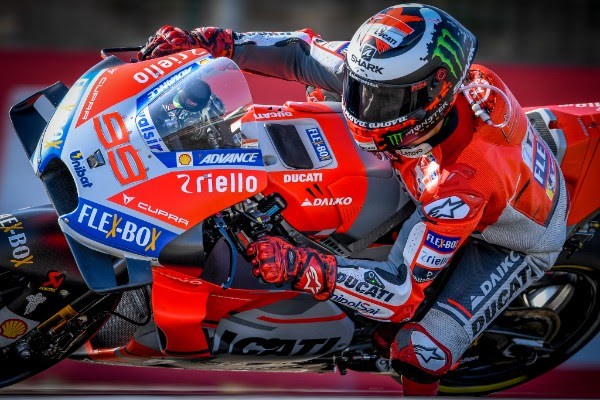 Lorenzo takes pole; Dovizioso makes it a Ducati 1-2; Marquez pushed to P3