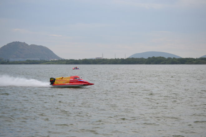 Anderson qualifies 5th; Shaun takes pole: UIM F1h2o World Championship