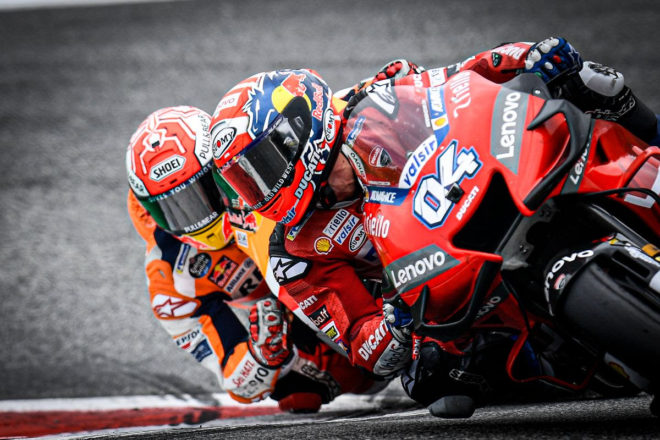 Dovizioso unleases incredible overtaking move on Marquez at the final corner for another stunner