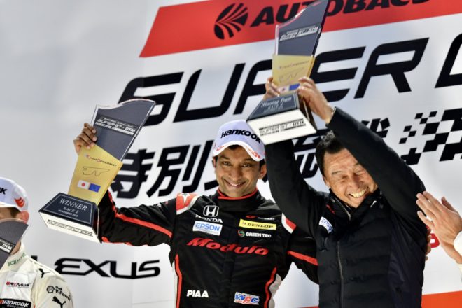 Narain Karthikeyan wins Super GTx DTM Dream Race