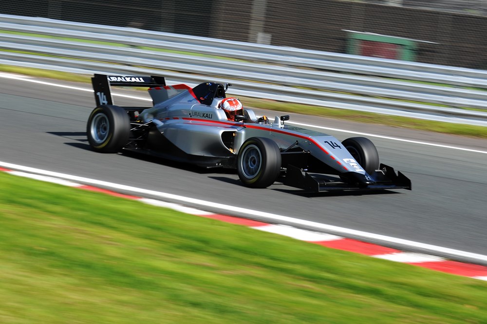 Kush Maini tops Friday session 2 in British F3