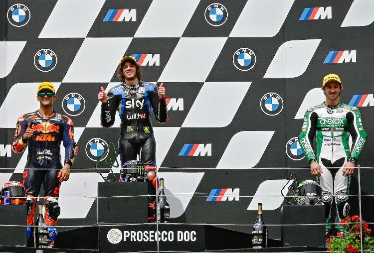Bezzecchi vs Martin reignites with Moto2 last-lap drama