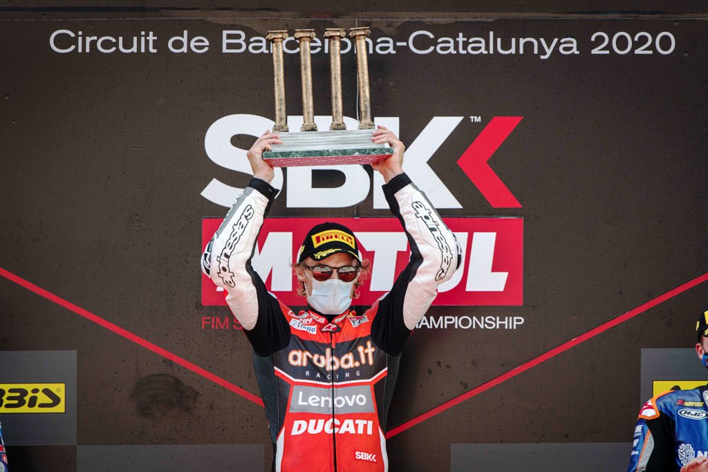 Davies pips van der Mark in titanic Catalunya battle