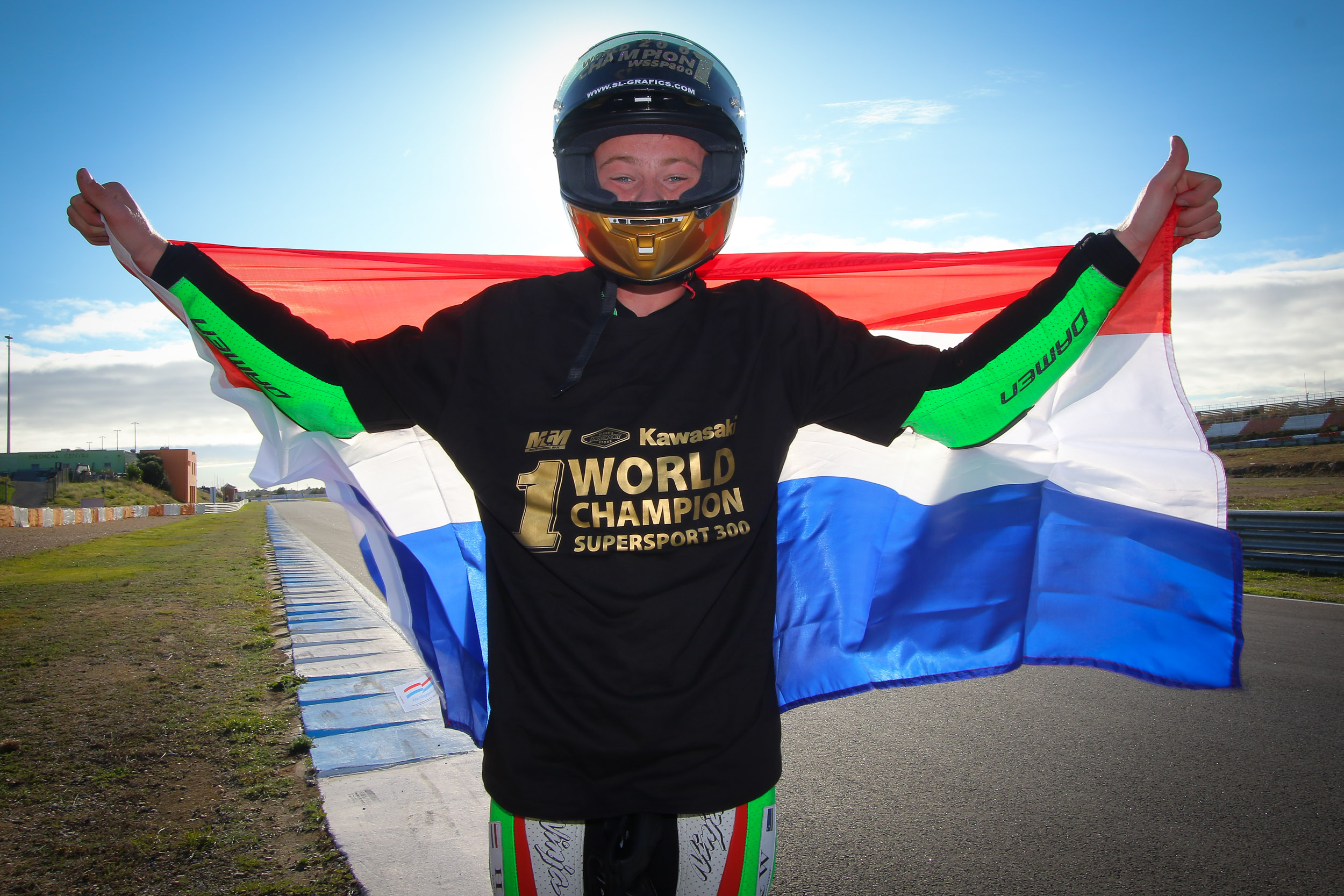 Jeffrey Buis bolts to brilliance as WorldSSP300 Champion