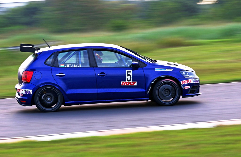 Jeet Jhabakh takes pole in ITC class before rains stop session: Racing Nationals