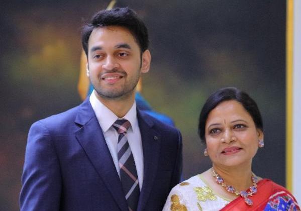 Vasundhara Jewellery Group enters INRC with 2 all-woman teams