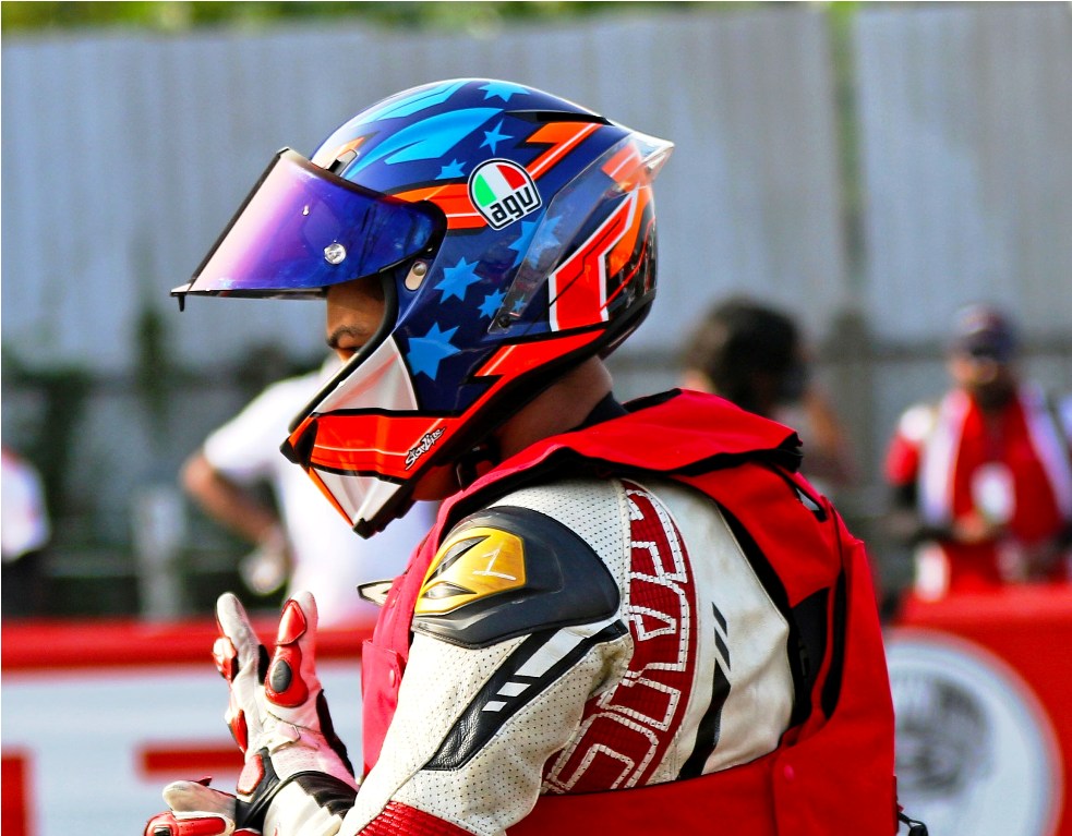 Honda racers bring airbags to Indian two-wheeler racing at MMRT