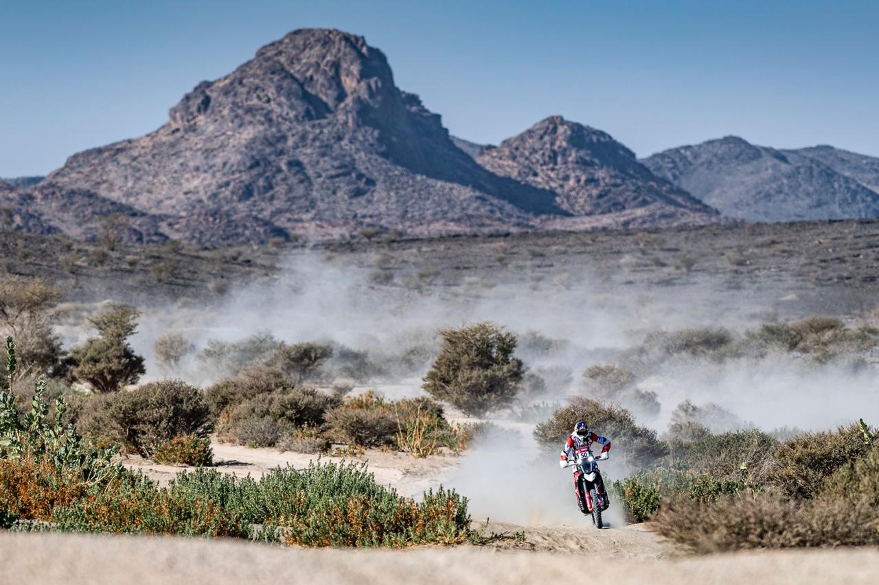 Harith Noah gets a stunning start to complete Stage 1 in 31st place; Santosh 42nd