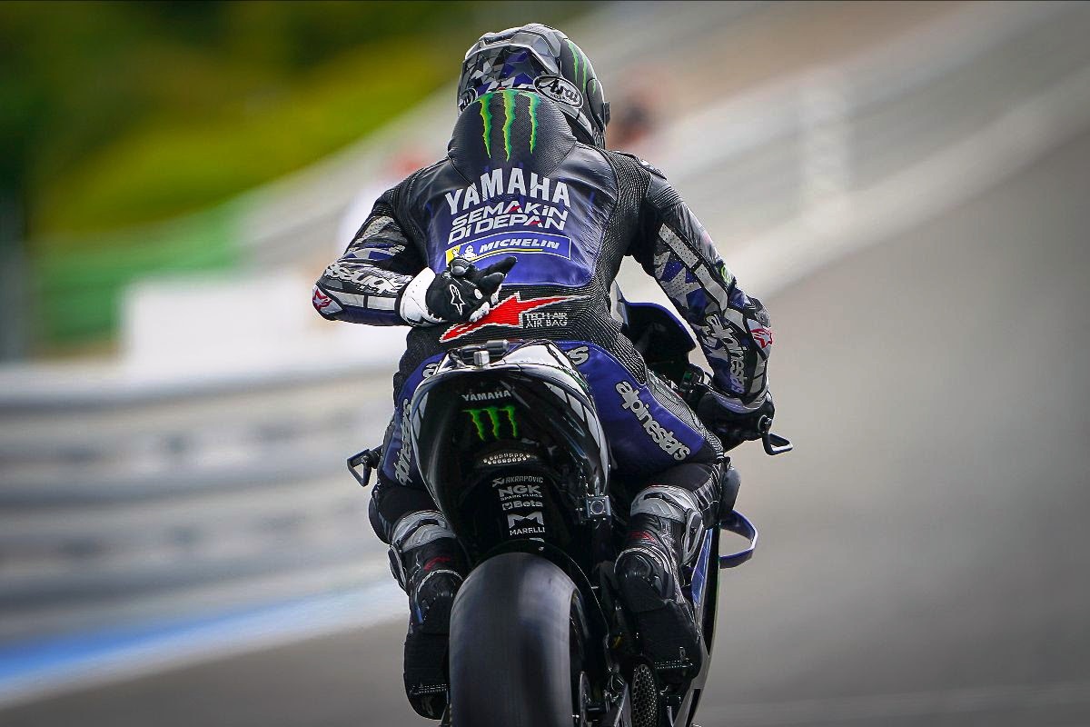 Viñales and Rins fastest as MotoGP heads out for more track time at Jerez