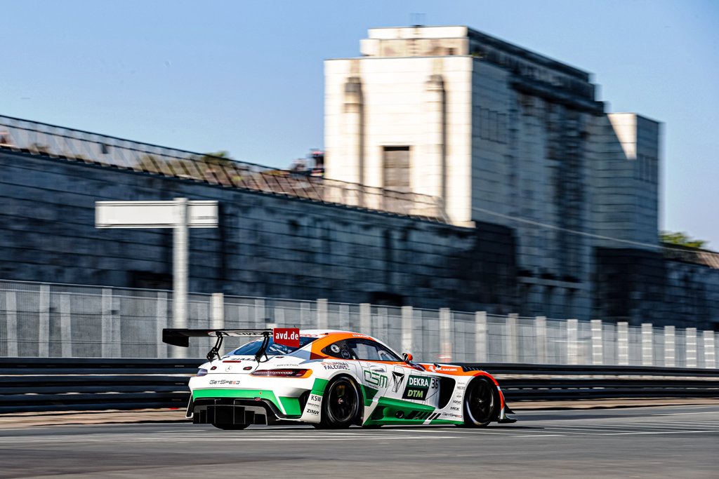 Historic DTM silver for Arjun Maini