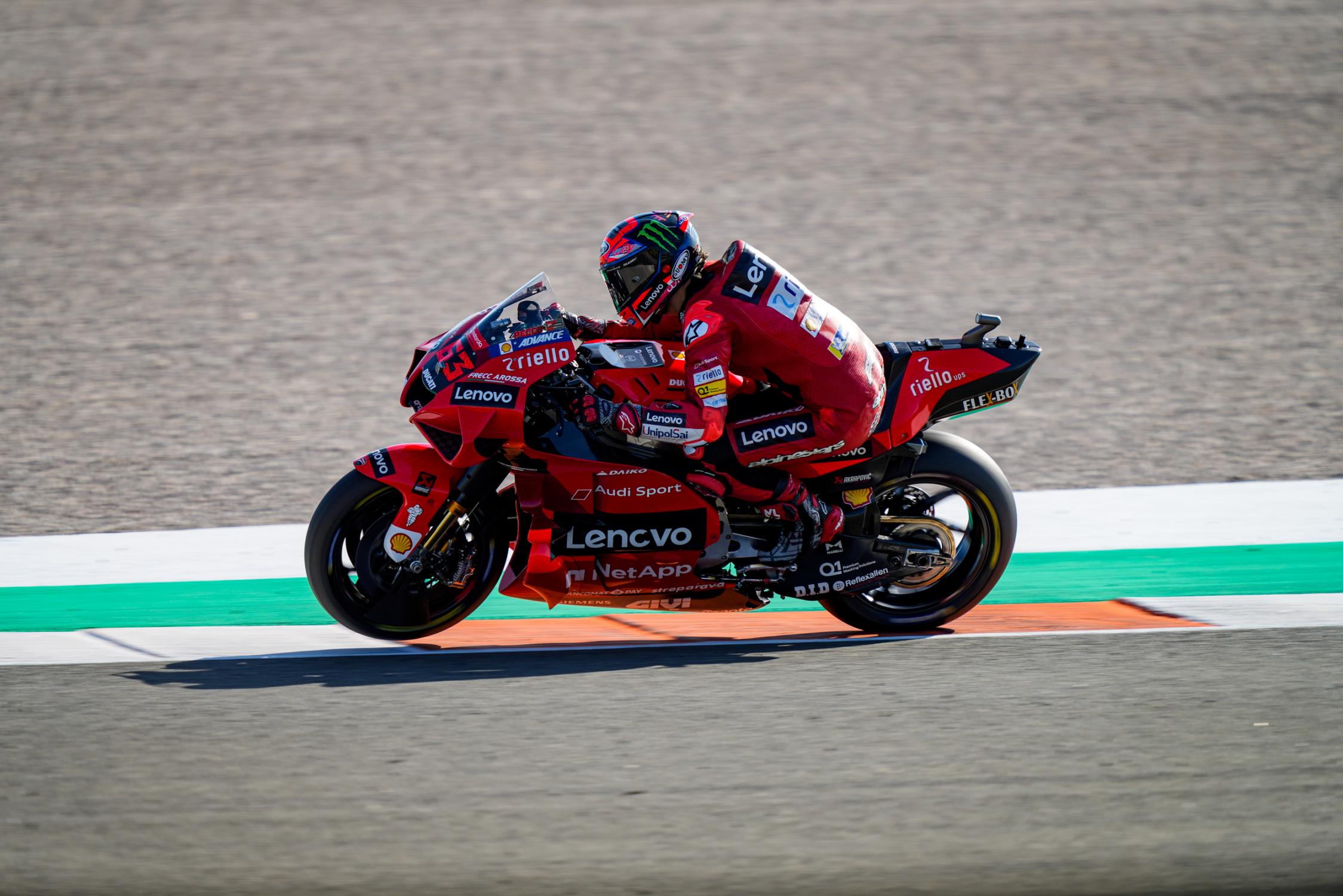 Bagnaia victorious in Valencia, Rossi bids farewell in 10th