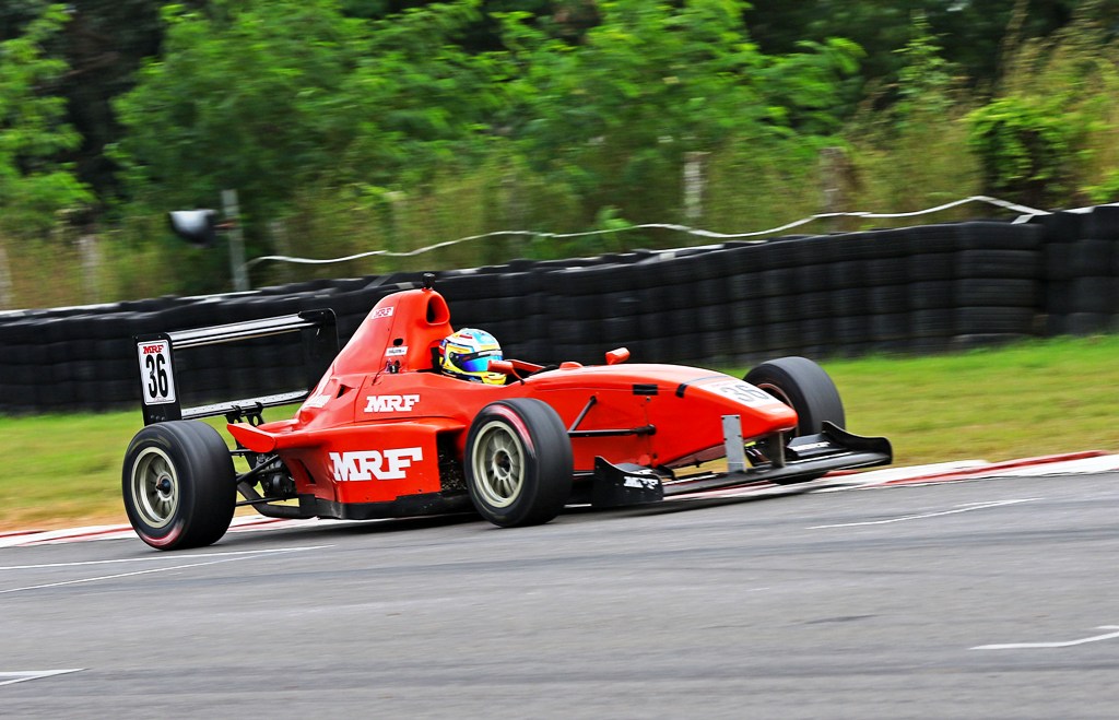 Chirag Ghorpade dominates the proceedings in F1600