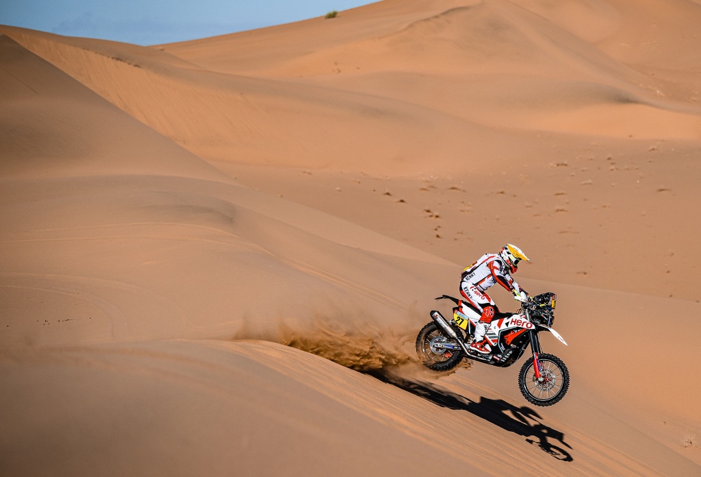 Hero MotoSports team begins well; JRod 11th; Aaron 16th