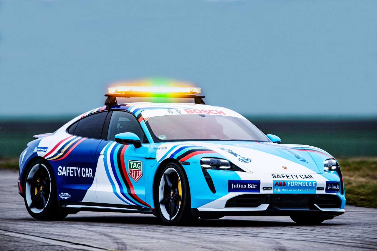 Porsche Taycan, the new Safety Car: Formula E