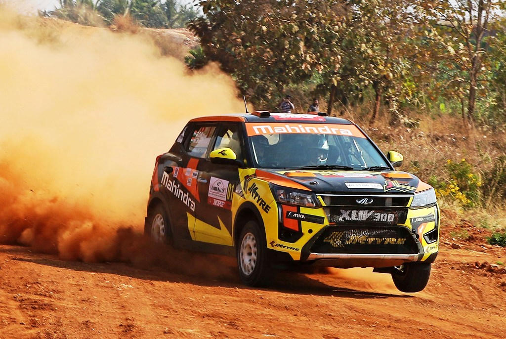 Gaurav Gill leads after Day 1; Dean, Aditya top their classes