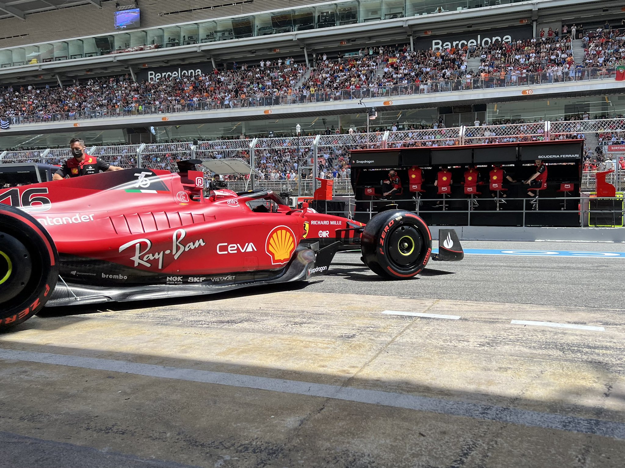 Spanish GP: Leclerc leads Sainz by 0.079s in FP1