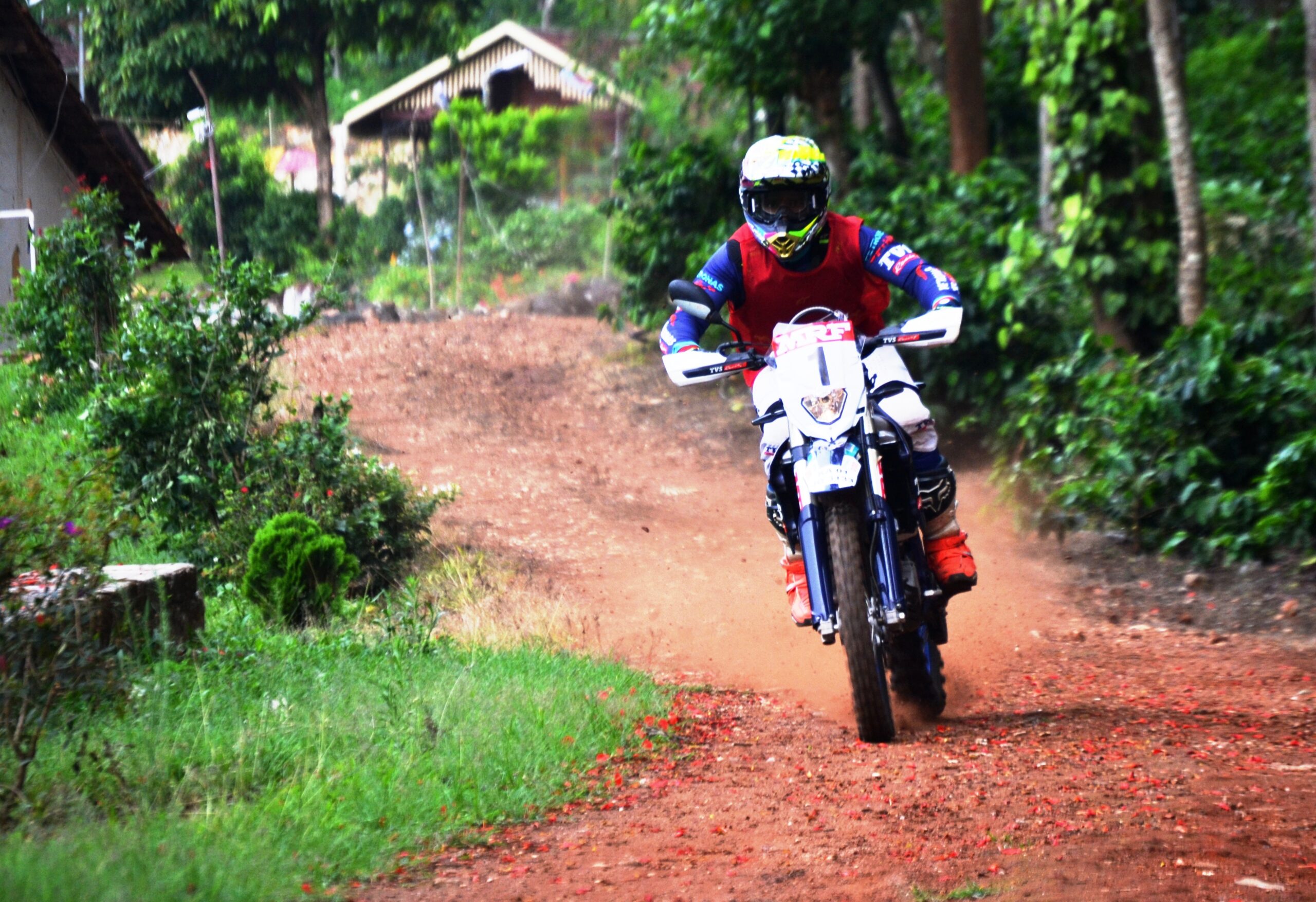 Abdul Tanveer triumphs at Rally of Chikmagalur; Sarath Mohan tops among privateers in Overall 6th