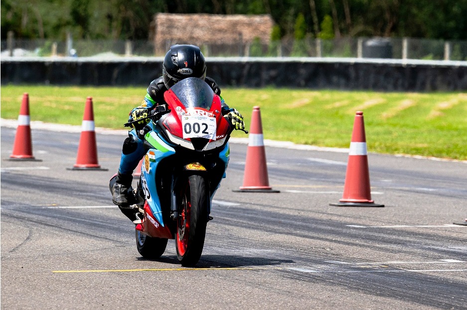 Sindy hoists AS Motorsports flag high; Aiyaz, Chandra, Madhan win