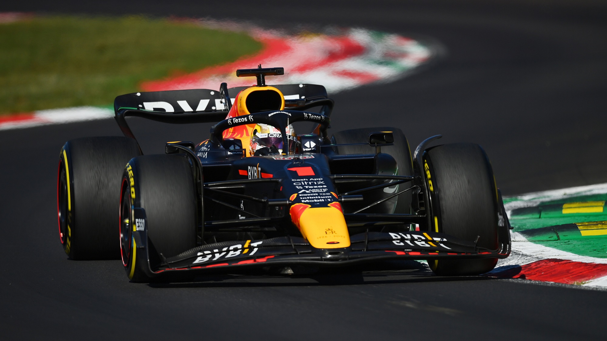 Italian GP: Verstappen beats Leclerc as he inches closer to 2022 title
