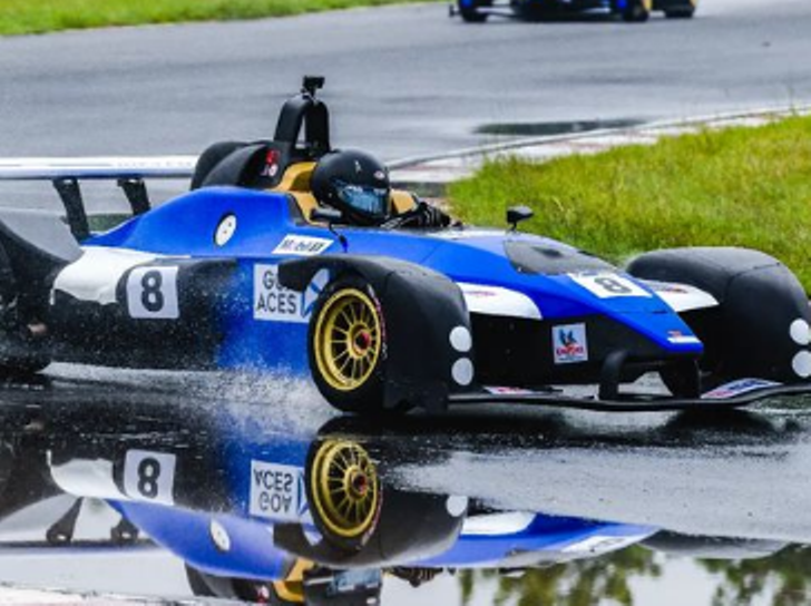 Indian Racing League: All six teams test in dry and wet conditions
