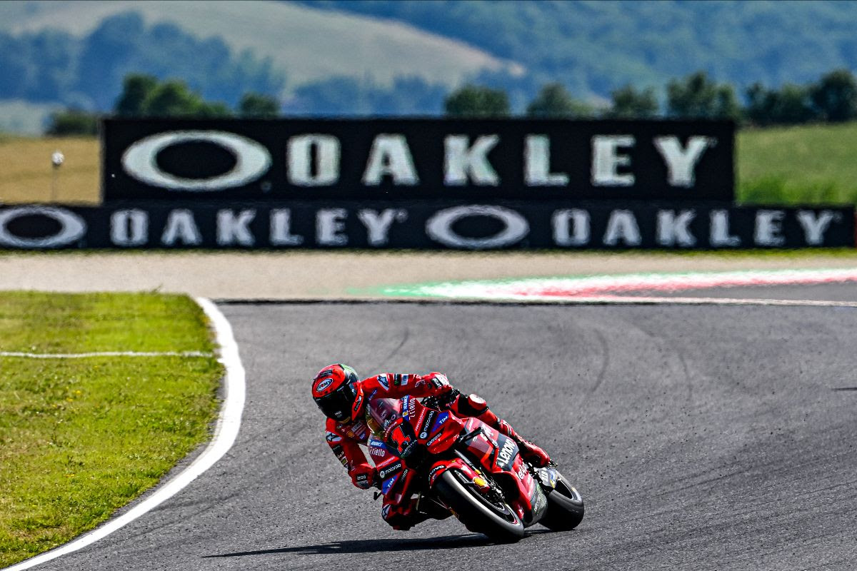 Bagnaia heads Bezzecchi by 0.063, Rins and Binder give chase