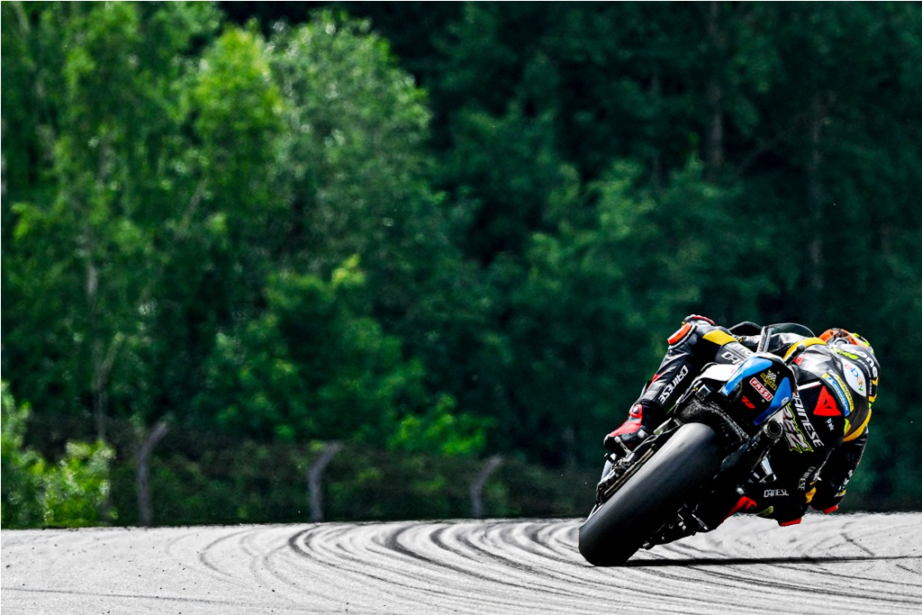 Bezzecchi heads Martin as drama unfolds for Marc Marquez on Day 1