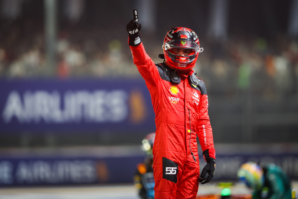 Carlos Sainz takes pole followed by George Russell: Singapore Grand Prix