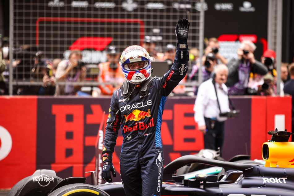 Max Verstappen take pole for Chinese Grand Prix