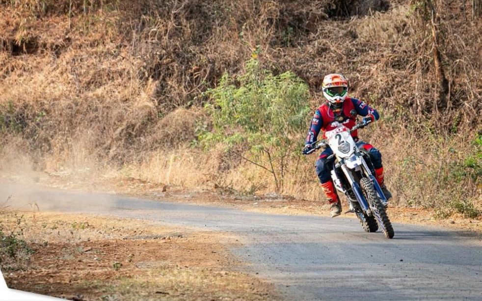 Samuel Jacob begins 2024 campaign on a winning note; Tanika tops Ladies class