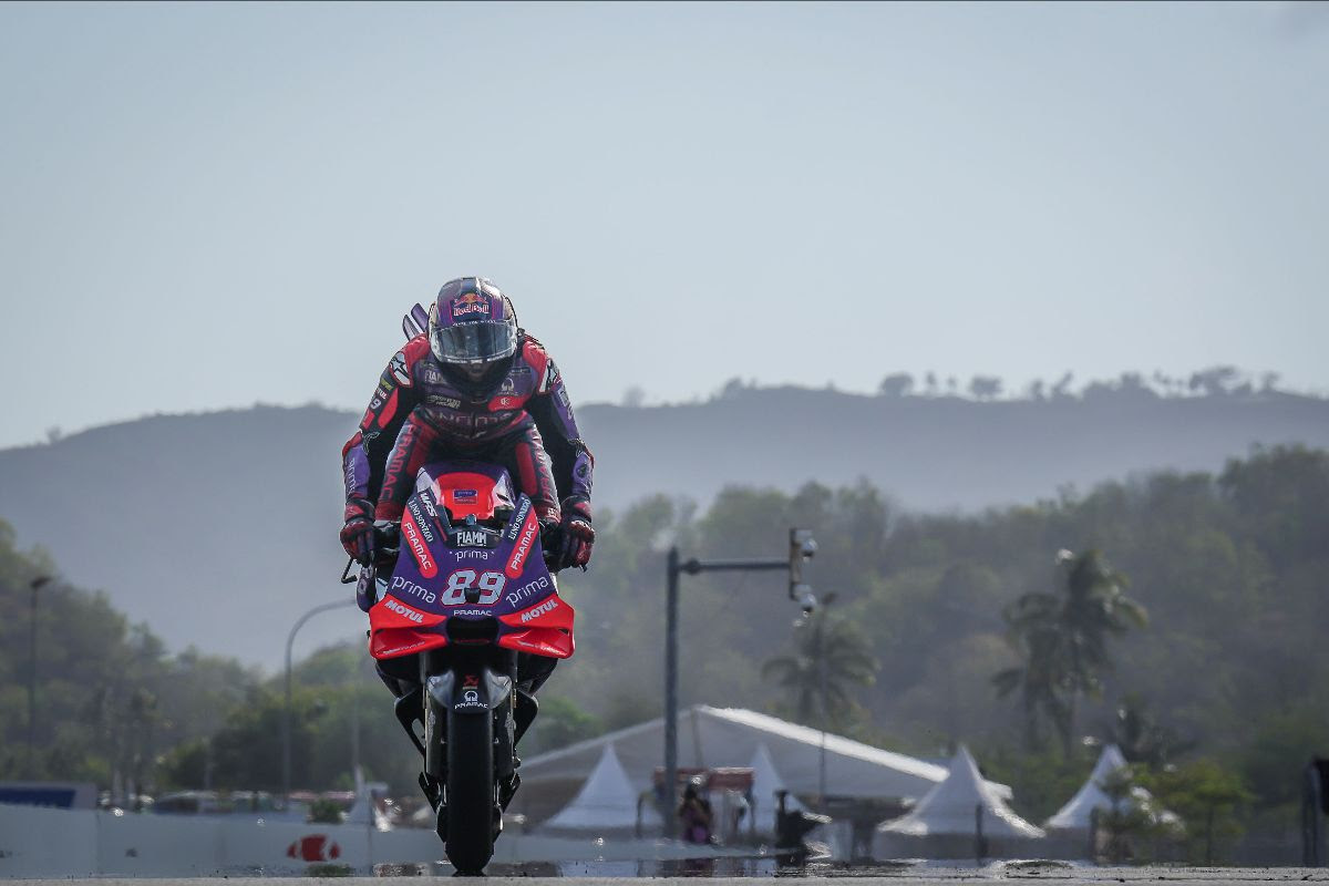 Jorge Martin makes Sunday statement as Bagnaia’s late surge salvages podium