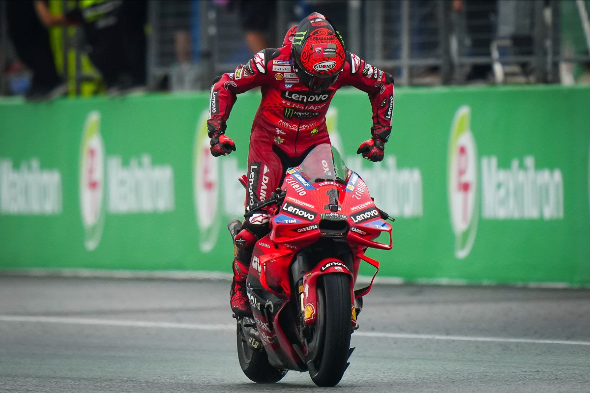 Bagnaia takes the fight to Martin with stunning wet weather win in Thailand