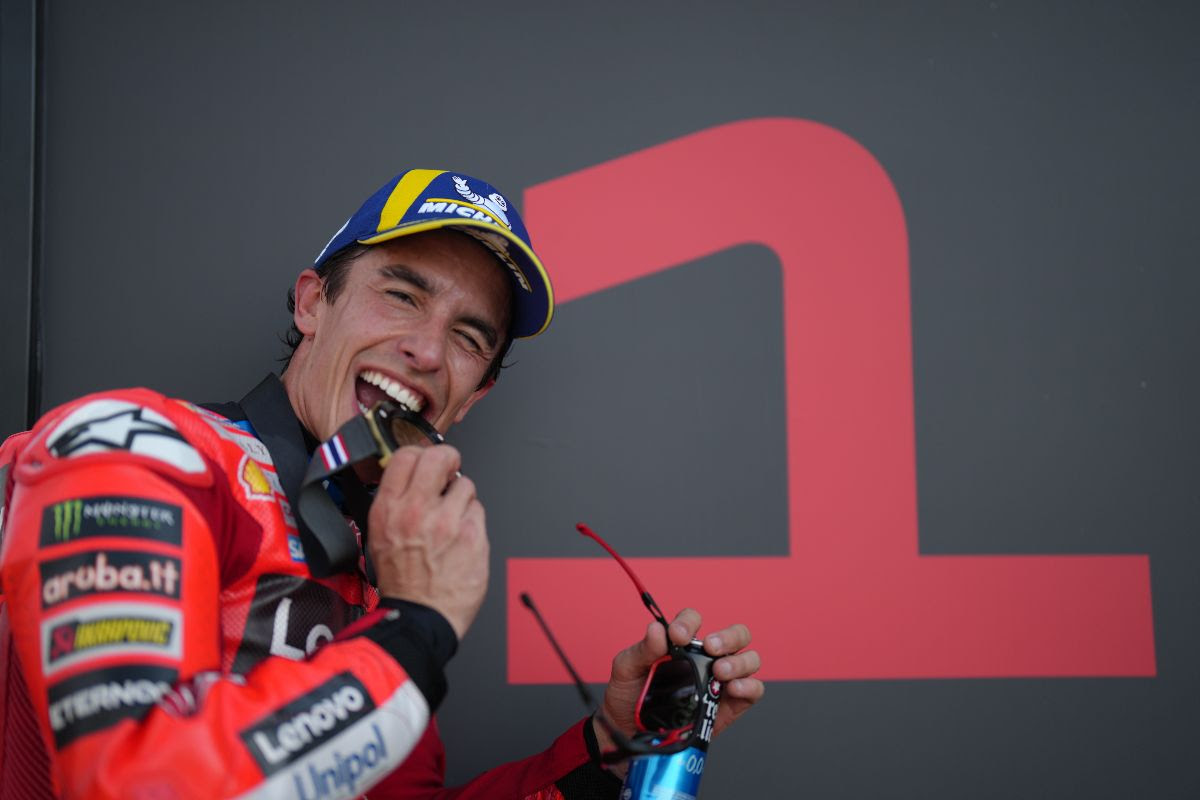 Saturday perfection: Marc Marquez soars to stunning Sprint victory